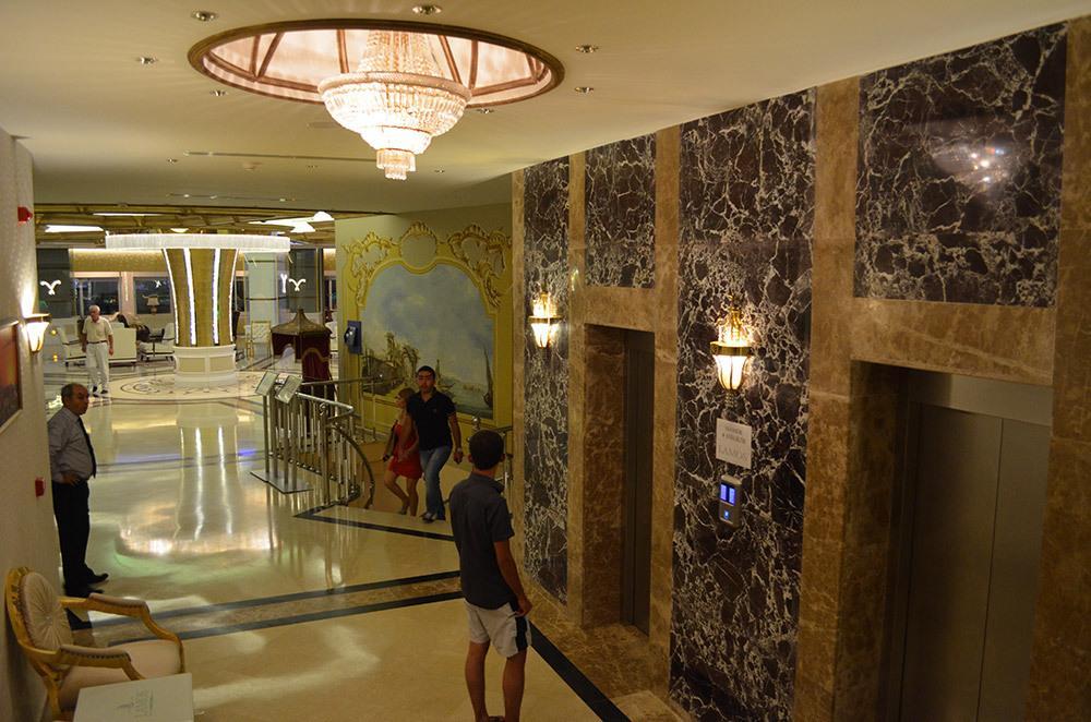 Lamos Resort Hotel & Convention Center Kumkuyu Luaran gambar