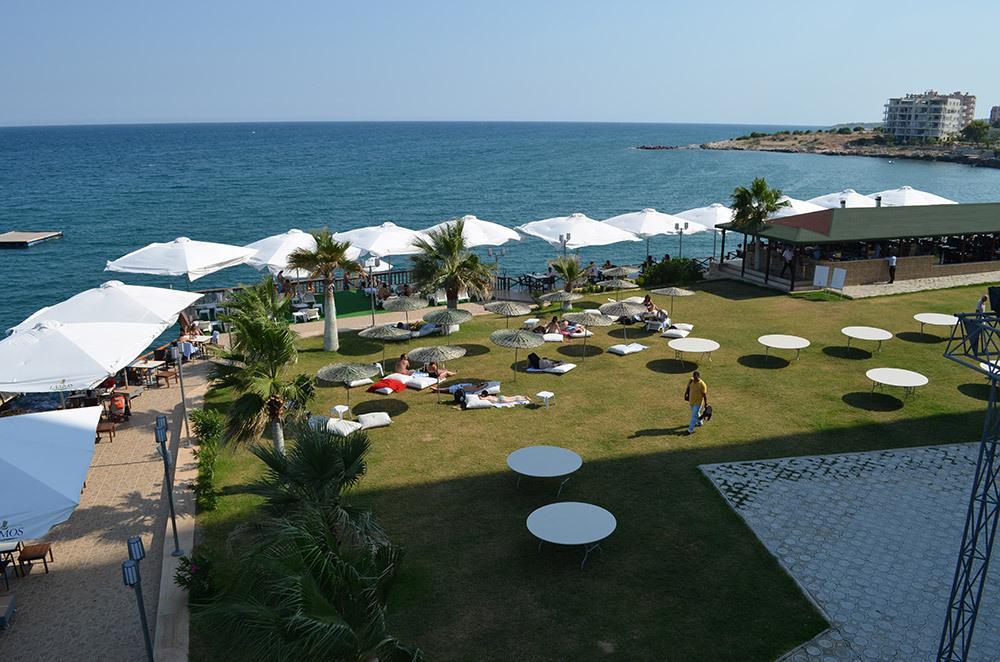 Lamos Resort Hotel & Convention Center Kumkuyu Luaran gambar