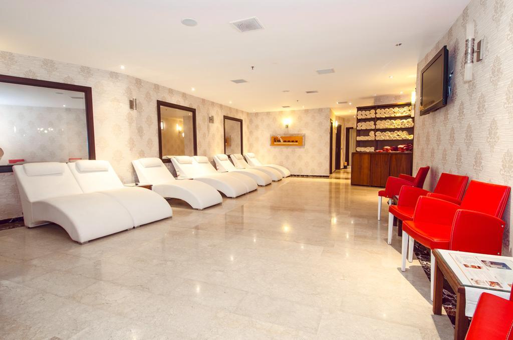 Lamos Resort Hotel & Convention Center Kumkuyu Luaran gambar